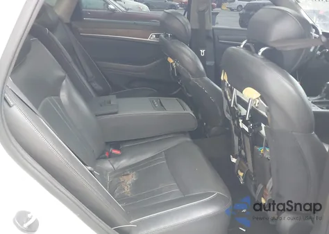 2015 Hyundai Genesis 3.8 from USA, damaged, VIN KMHGN4JE3FU050003